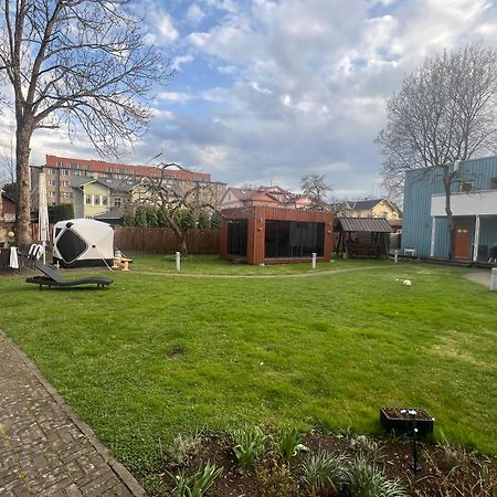 Villa Meri Apartments Pärnu Esterno foto