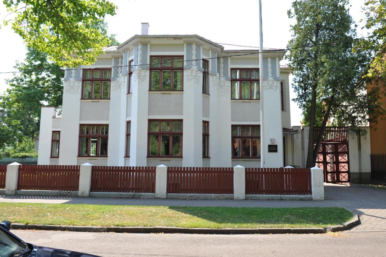 Villa Meri Apartments Pärnu Esterno foto