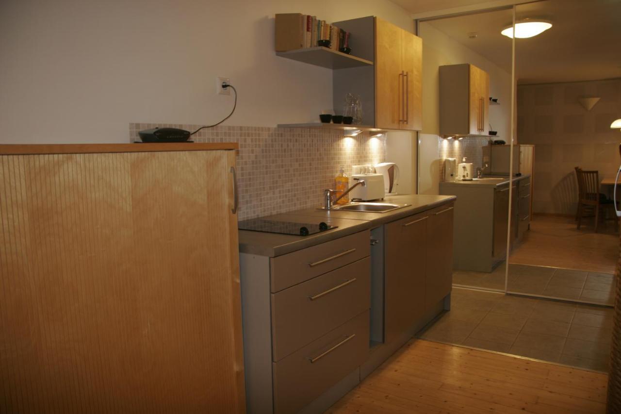 Villa Meri Apartments Pärnu Esterno foto